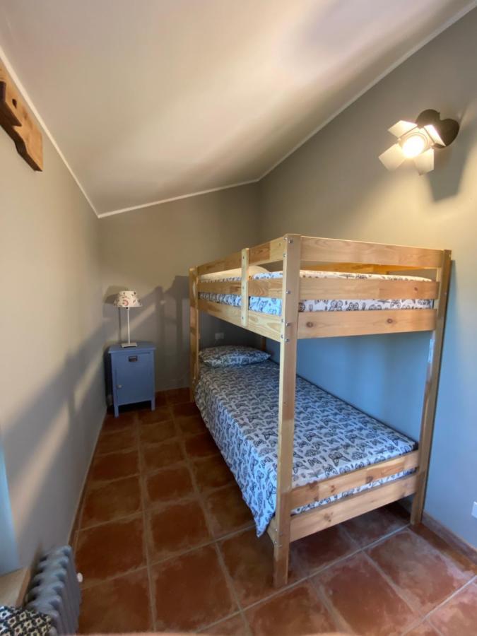 Вилла Casale Cialifone Alanno Экстерьер фото